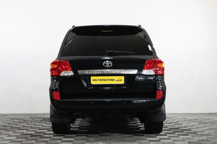Toyota Land Cruiser 5 из 6