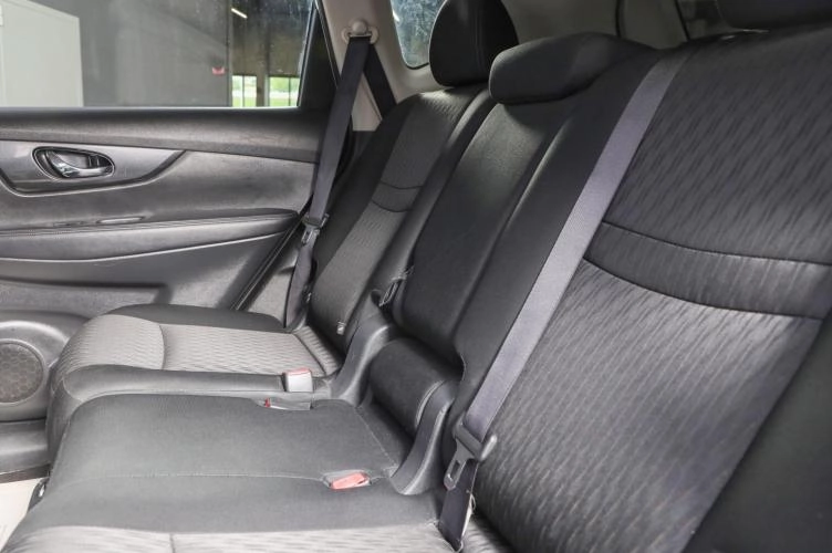 Nissan Rogue 17 из 18