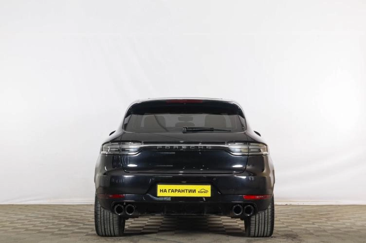Porsche Macan 5 из 6