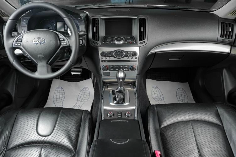 Infiniti G25 12 из 20