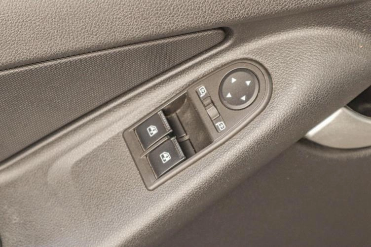 ВАЗ (LADA) Granta 8 из 16