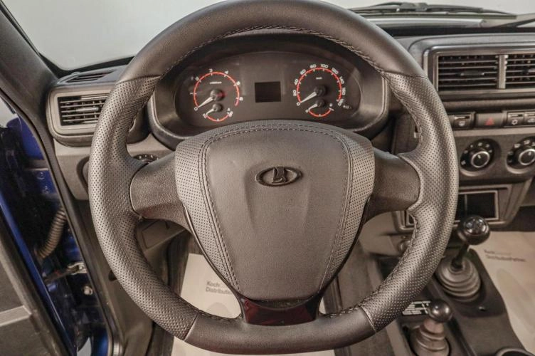 ВАЗ (LADA) Niva Legend 9 из 14