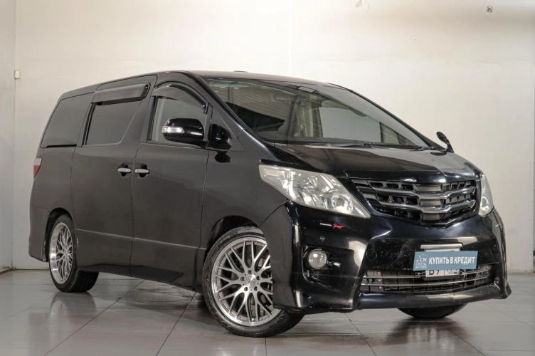 Toyota Alphard 1 из 6
