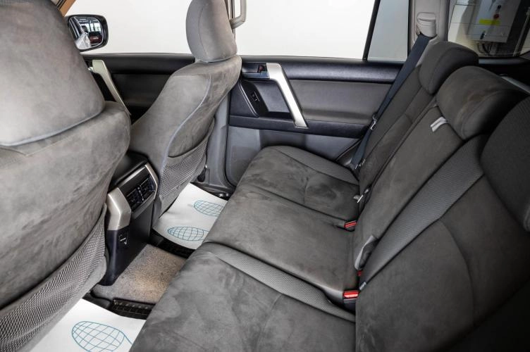 Toyota Land Cruiser Prado 9 из 26