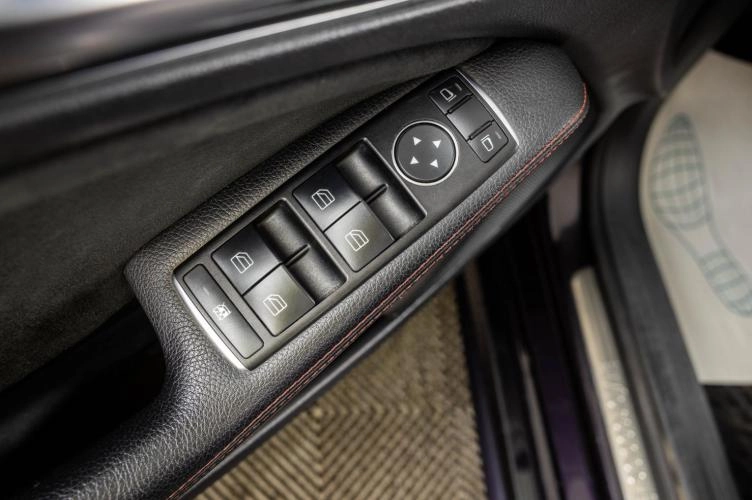 Mercedes-Benz CLA-класс 22 из 22