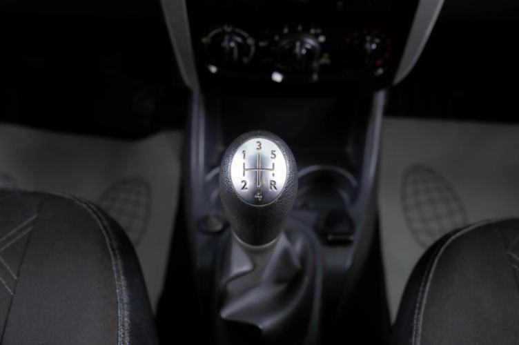 ВАЗ (LADA) Largus Cross 15 из 21