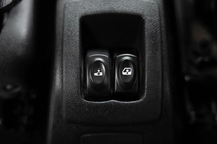 ВАЗ (LADA) Largus Cross 19 из 21