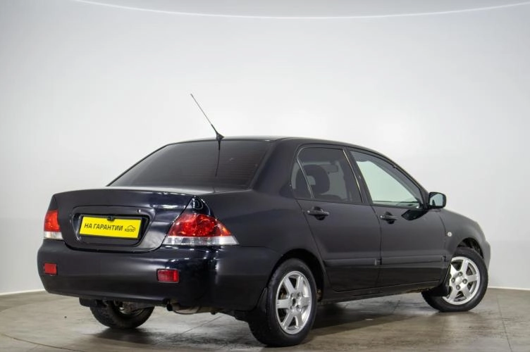 Mitsubishi Lancer 4 из 6