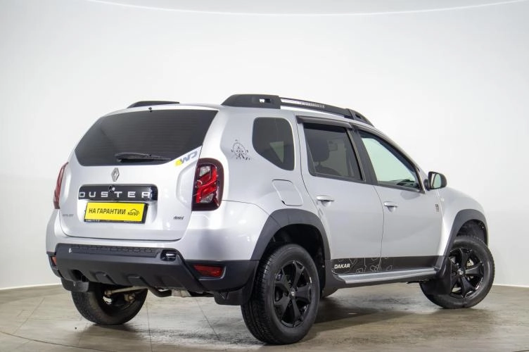 Renault Duster 4 из 6
