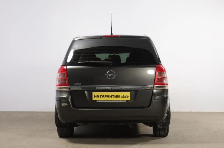 Opel Zafira 5 из 6