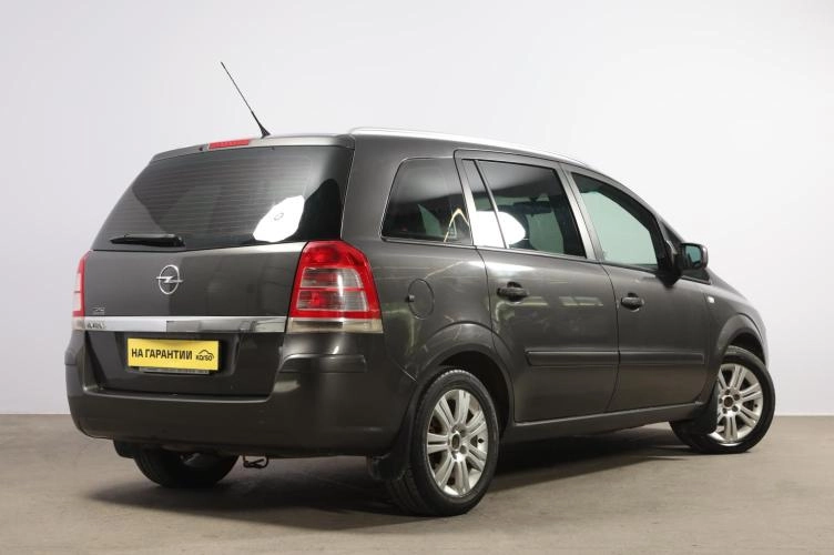 Opel Zafira 6 из 6