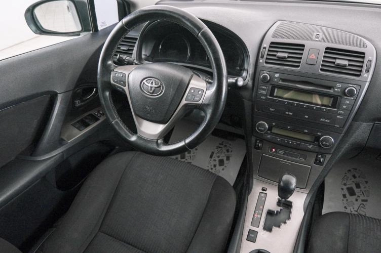 Toyota Avensis 9 из 20