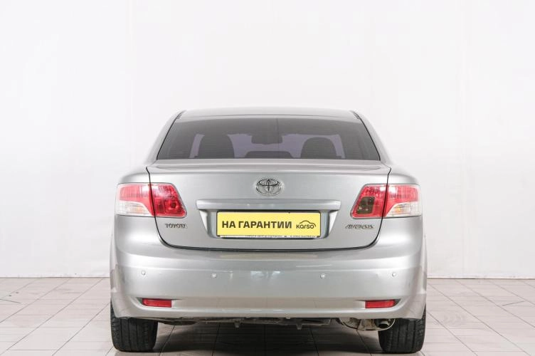 Toyota Avensis 5 из 6