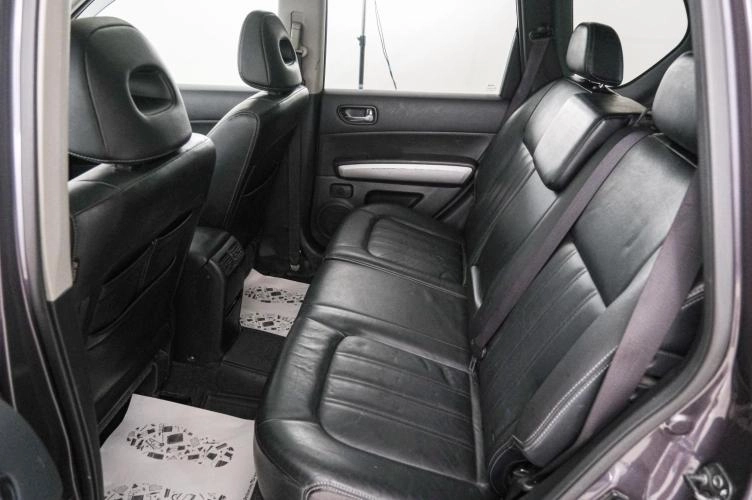 Nissan X-Trail 21 из 23