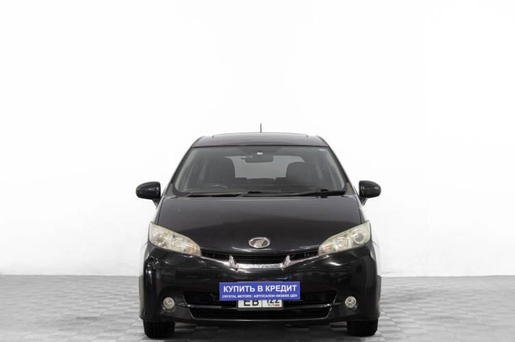 Toyota Wish 2 из 22