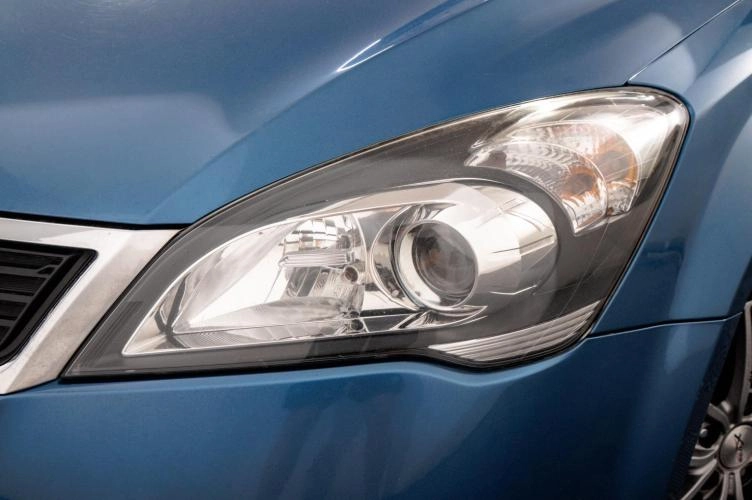KIA cee'd 7 из 23