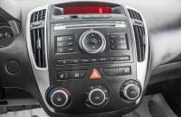 KIA cee'd 17 из 23