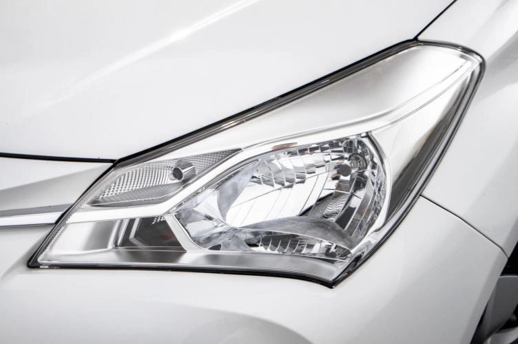 Toyota Vitz 7 из 22