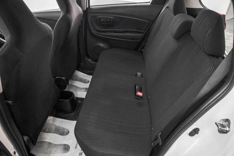 Toyota Vitz 20 из 22