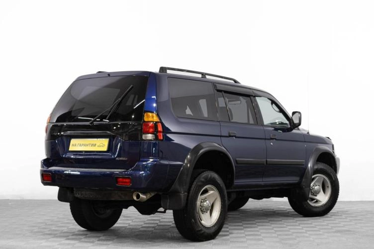 Mitsubishi Montero Sport 4 из 22