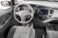 Mazda MPV 16 из 23