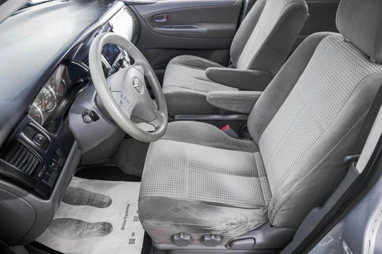 Mazda MPV 10 из 23