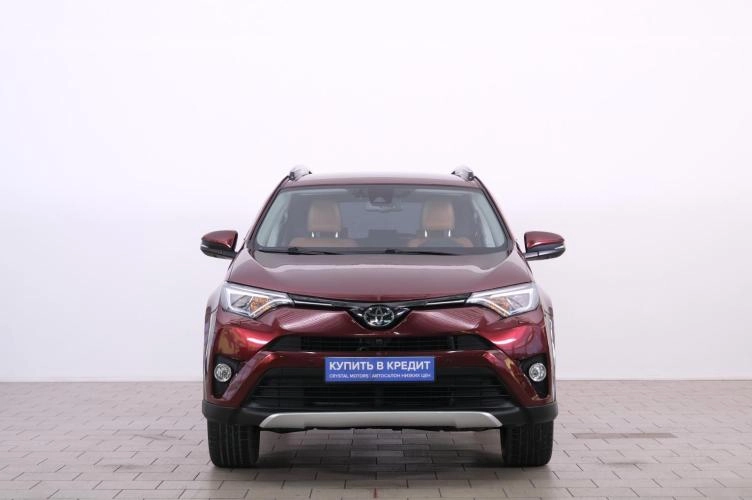 Toyota RAV4 2 из 6