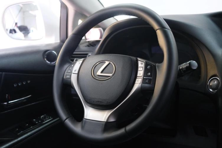 Lexus RX 13 из 22