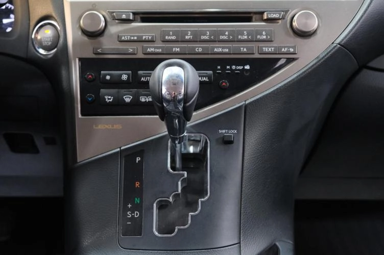 Lexus RX 16 из 22