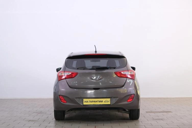 Hyundai i30 5 из 6