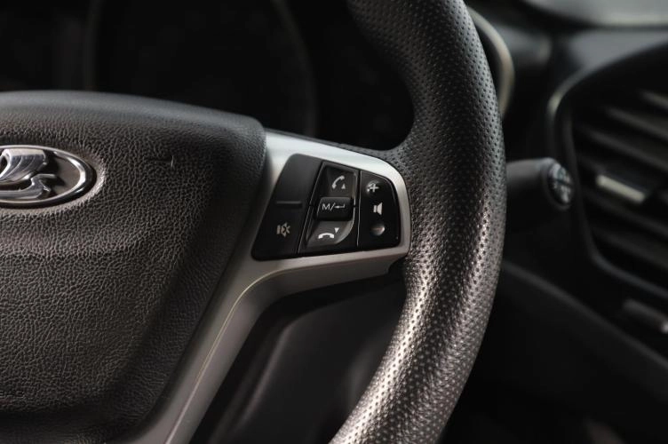ВАЗ (LADA) Vesta 13 из 17