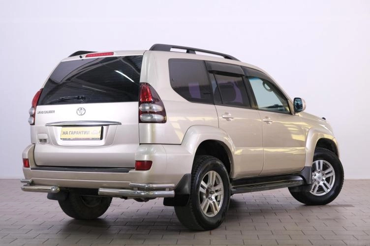 Toyota Land Cruiser Prado 6 из 6