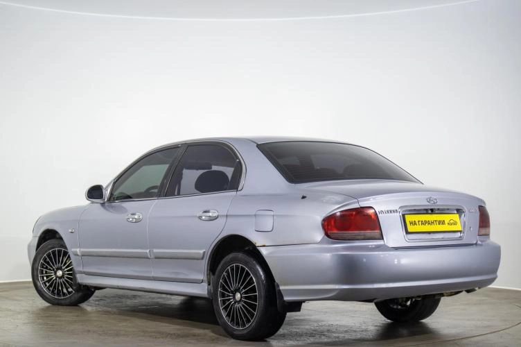 Hyundai Sonata 6 из 6
