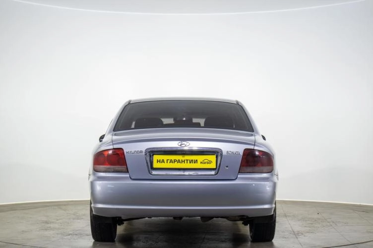 Hyundai Sonata 5 из 6