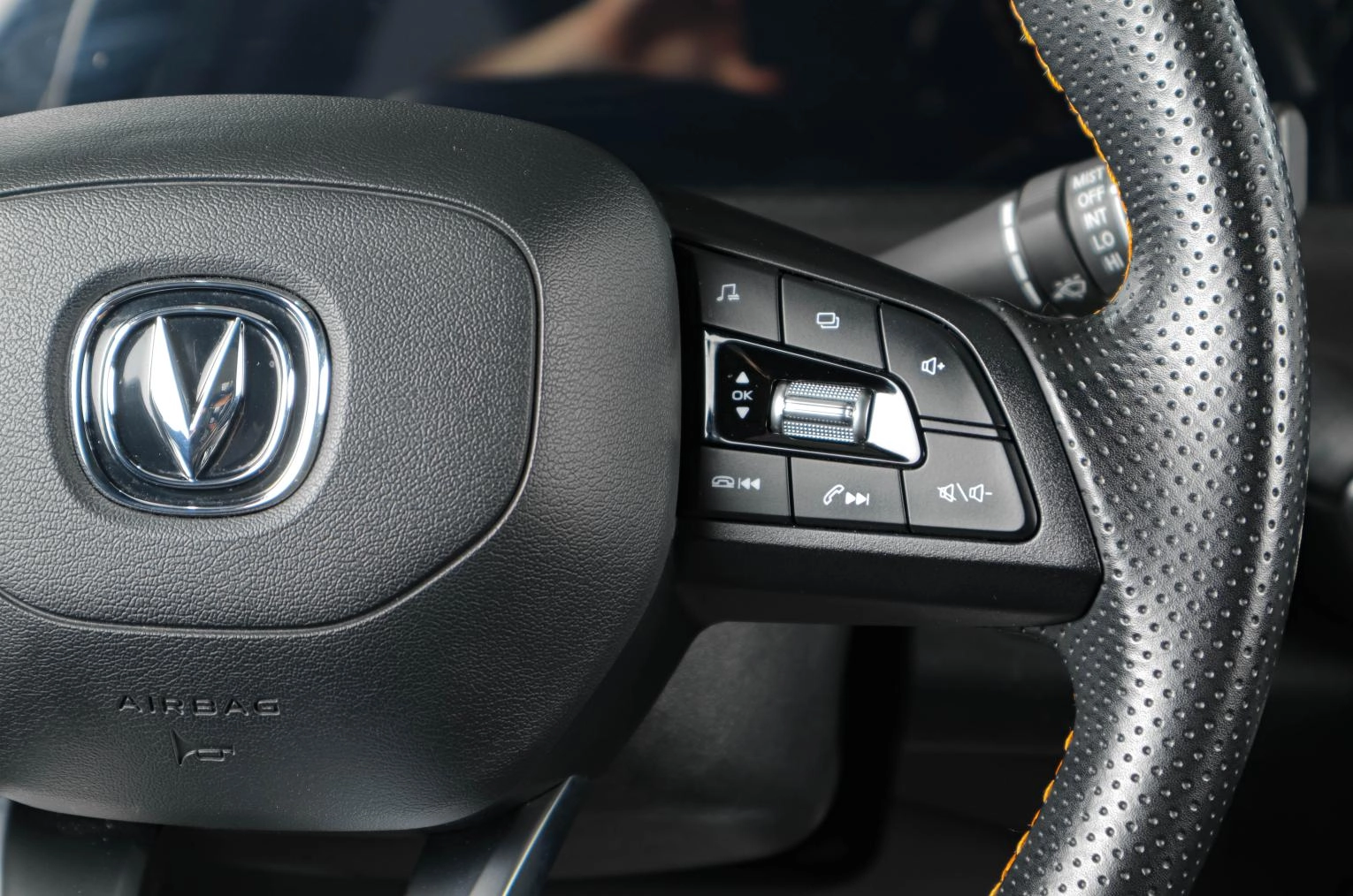 Changan UNI-T 15 из 22
