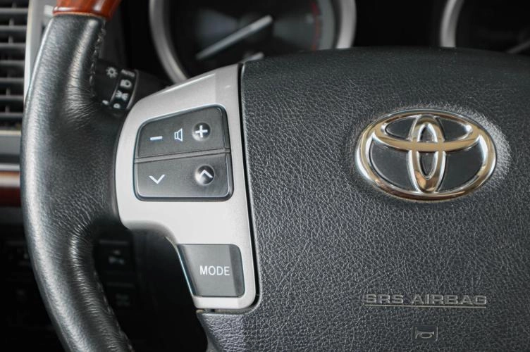 Toyota Land Cruiser 14 из 22