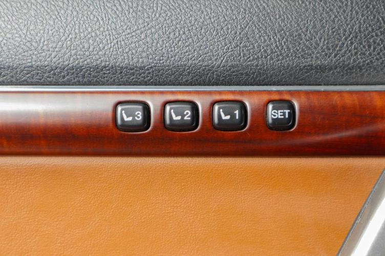 Toyota Land Cruiser 22 из 22