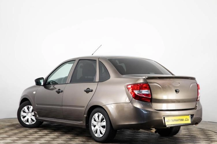 ВАЗ (LADA) Granta 6 из 6