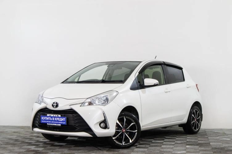 Toyota Vitz 3 из 6