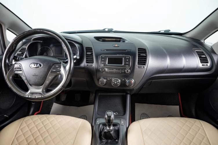 KIA Cerato 12 из 23