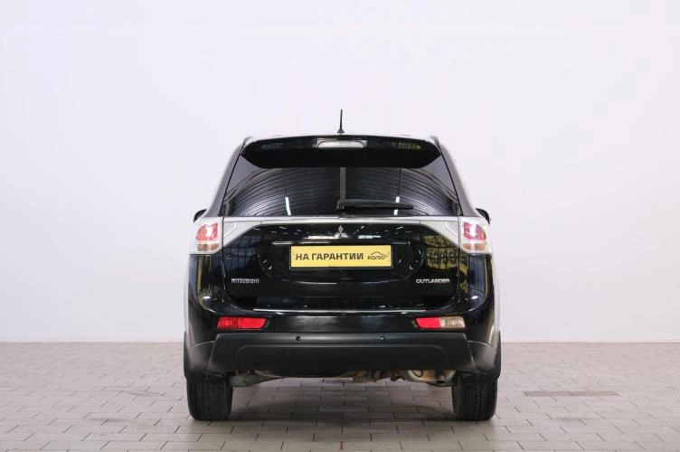 Mitsubishi Outlander 5 из 6