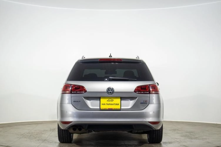 Volkswagen Golf 5 из 6