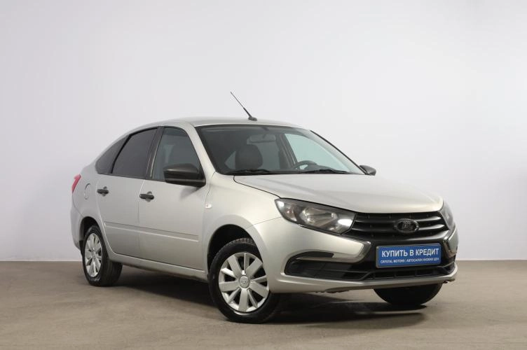 ВАЗ (LADA) Granta 1 из 6