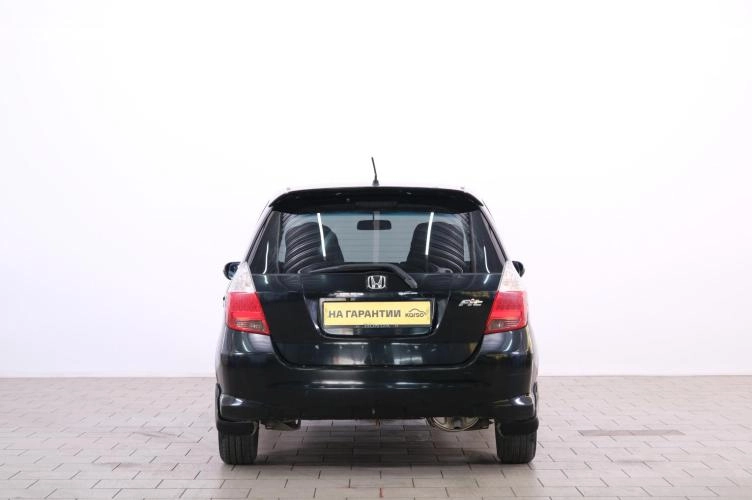 Honda Fit 5 из 6