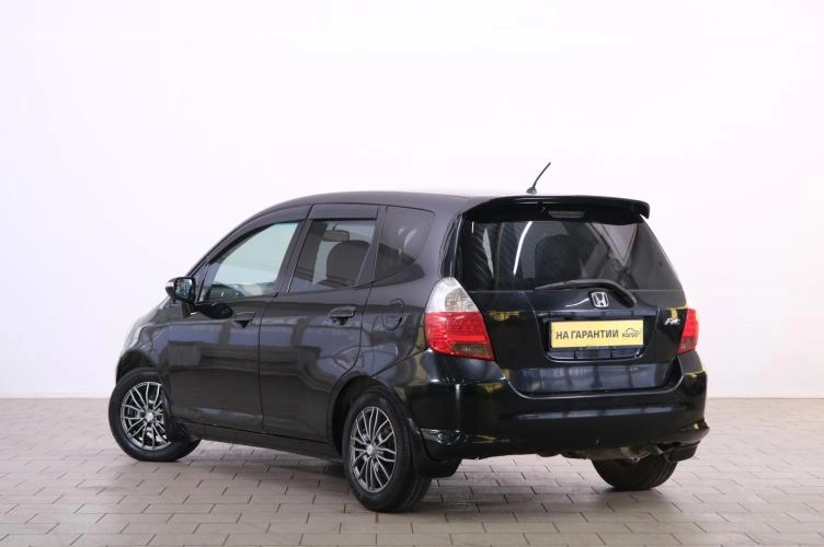 Honda Fit 4 из 6
