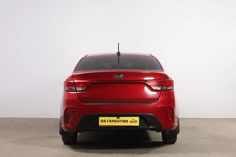KIA Rio 5 из 6