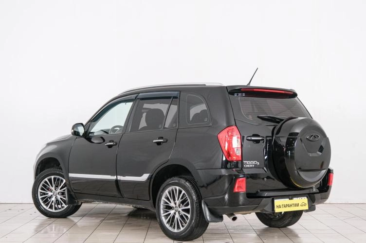 Chery Tiggo 3 4 из 6