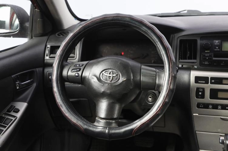 Toyota Corolla 11 из 17