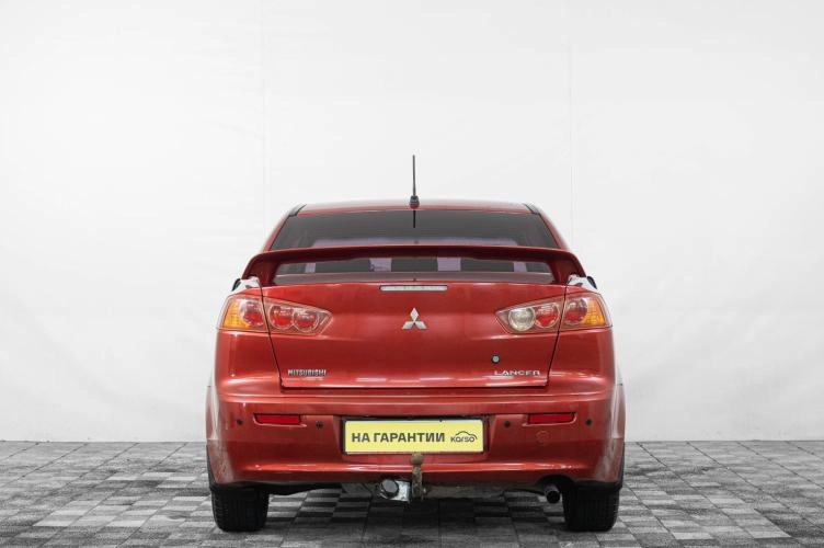 Mitsubishi Lancer 5 из 6