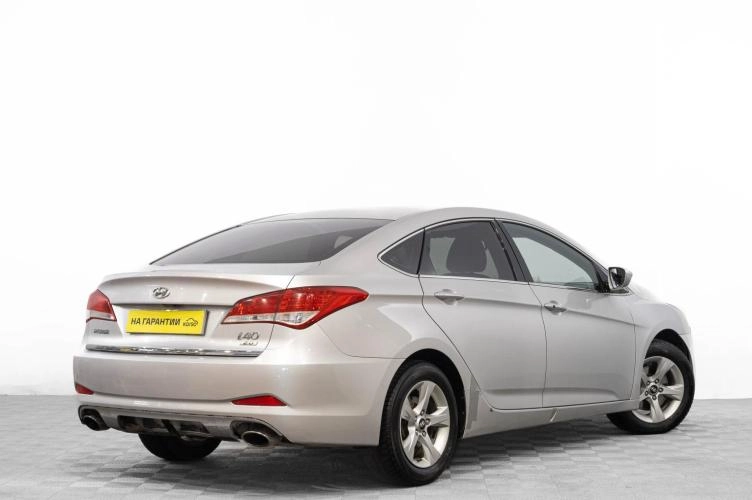 Hyundai i40 4 из 6